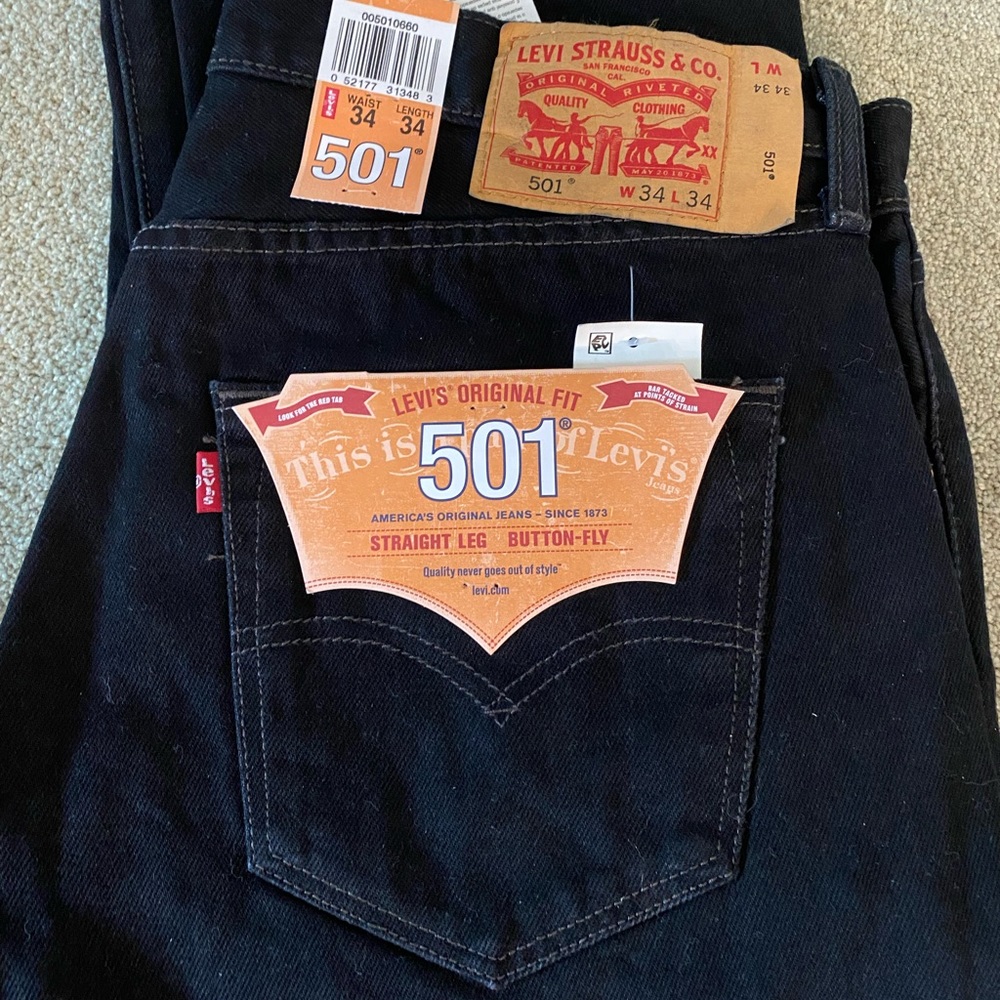 Levi’s Men’s 501 Straight Leg Button-fly